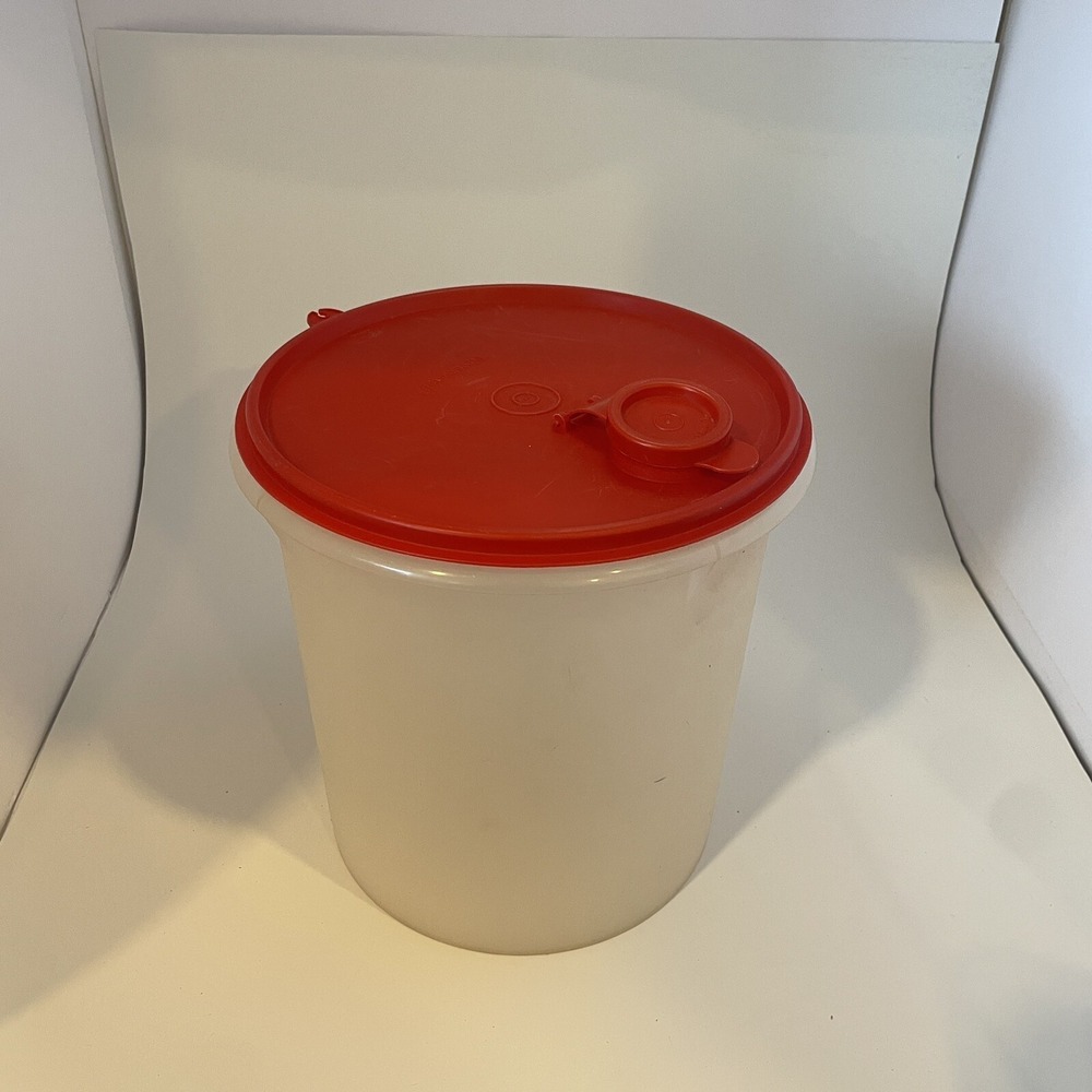 Vintage Tupperware Super Saver Large‎ Round Storage Container Pour Spout Lid